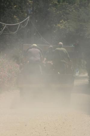 So staubt es bei Gegenverkehr